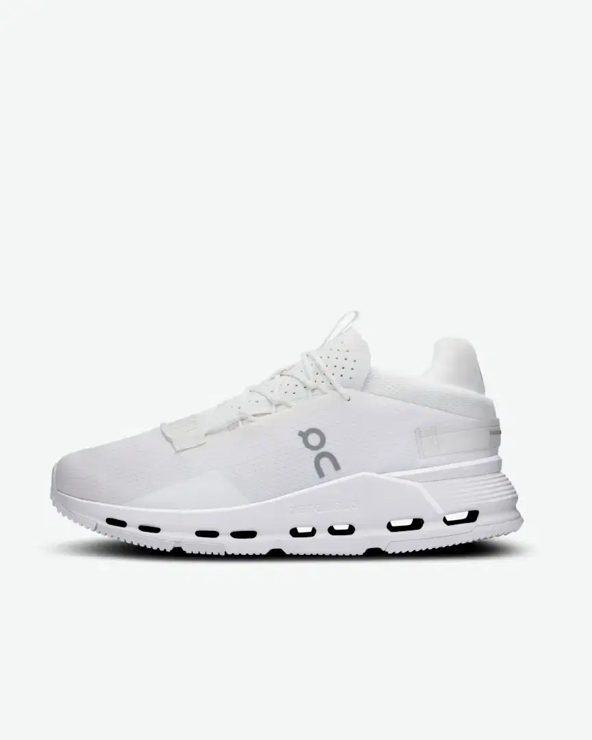 On Running Cloudnova 2 M - Men (7) au meilleur prix !
