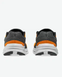 On Running Cloudrunner Homme – 5/5