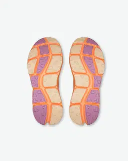 On Running Cloudsoma Femme – 3/5
