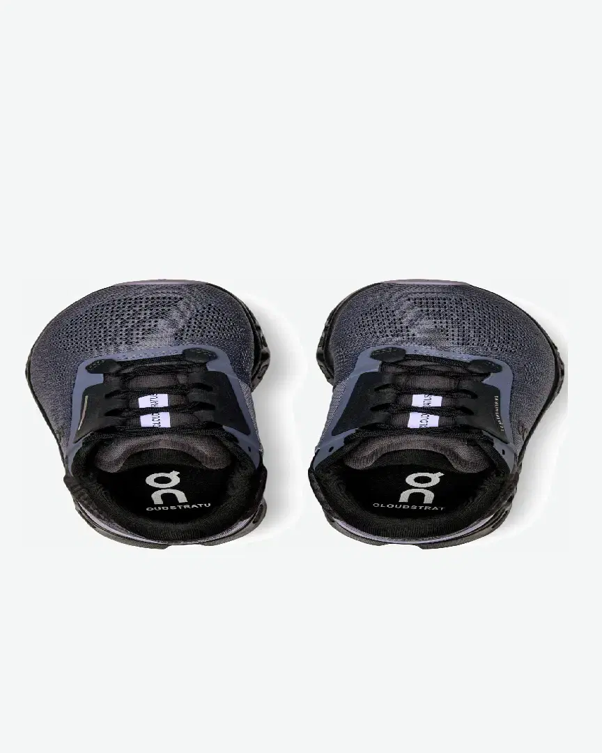 On Running Cloudstratus 3 W - 3WD30121234 (4) au meilleur prix !