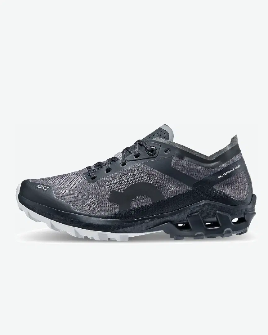 On Running Cloudventure Peak 3 W - Women (19) au meilleur prix !