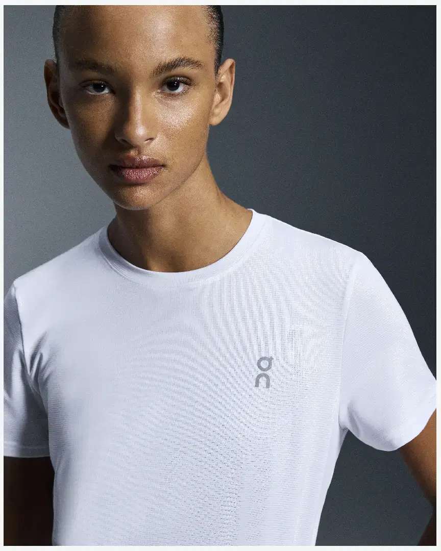 On Running Core-T W - 1WE10580069 (4) au meilleur prix !