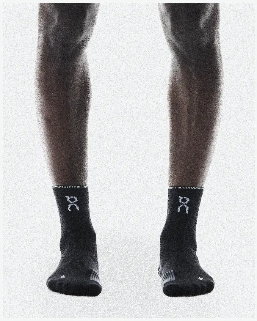 On Running Performance Run Sock Mid - 2UF10050106 (0) au meilleur prix !