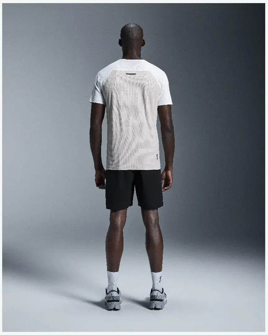 Tee-Shirt On Running Performance-T M - 1ME10232993 (1) au meilleur prix !