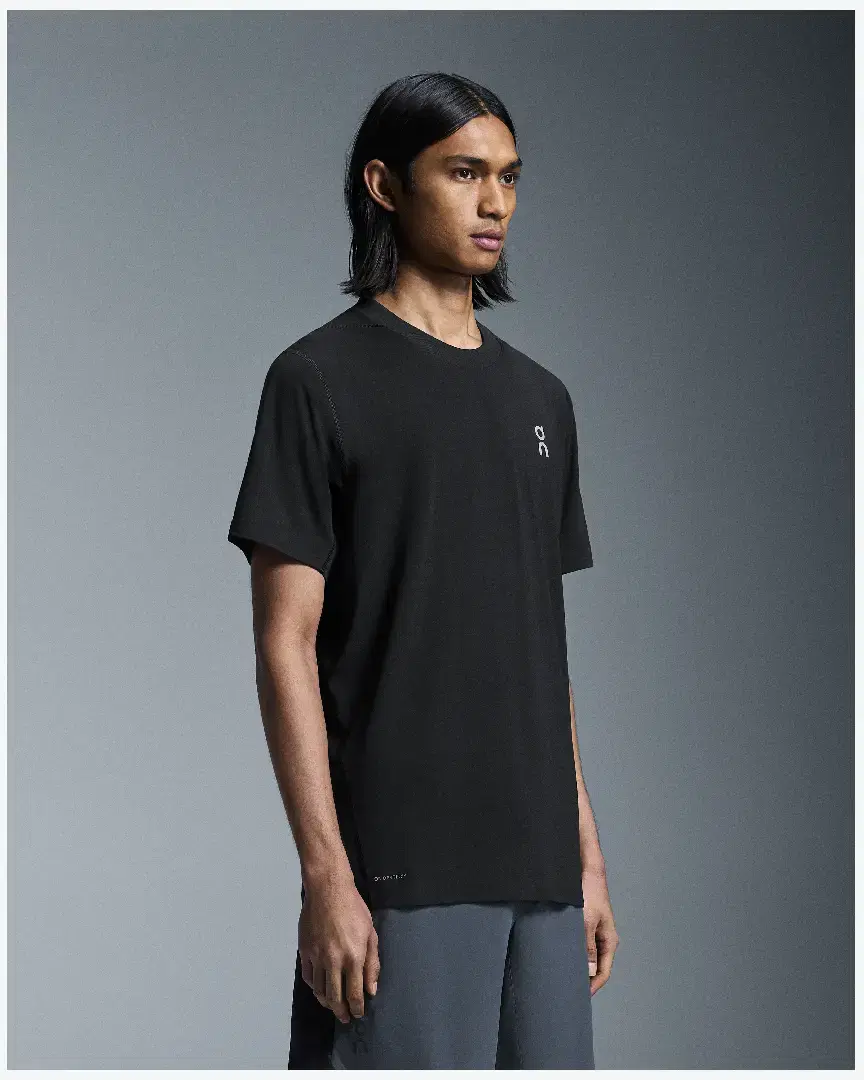 On Running Train-T M - 1MF11780553 (2) au meilleur prix !