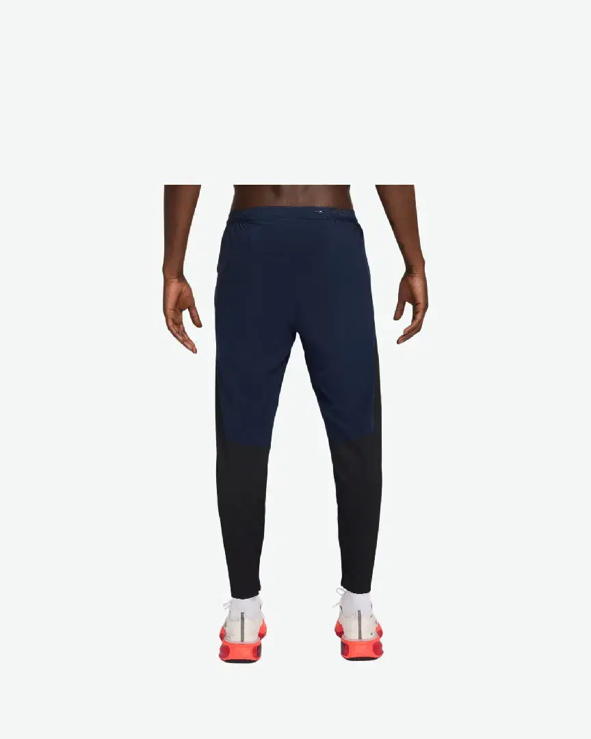 Pantalons Nike M Nk Dfadv Aroswft Pant M - FN3361-451 (1) au meilleur prix !