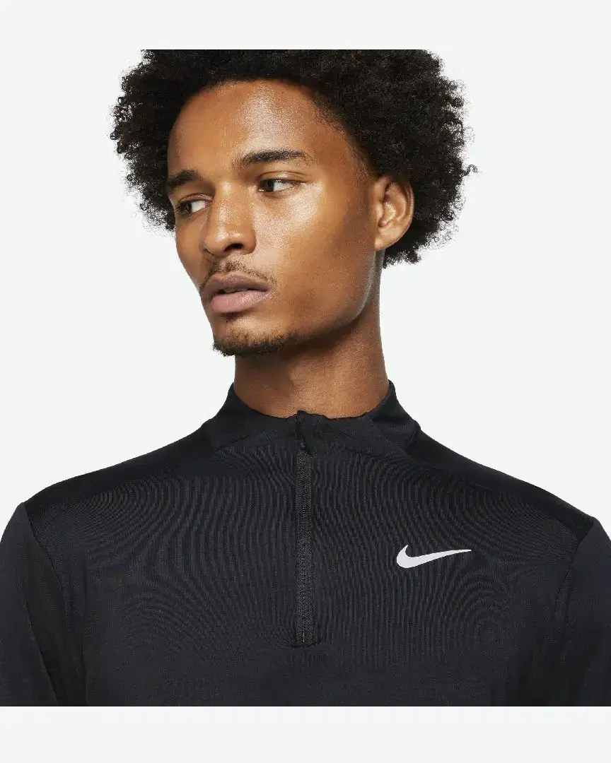Pull 1/2 Zip Dri-Fit Nike M - DD4756-010 (2) au meilleur prix !