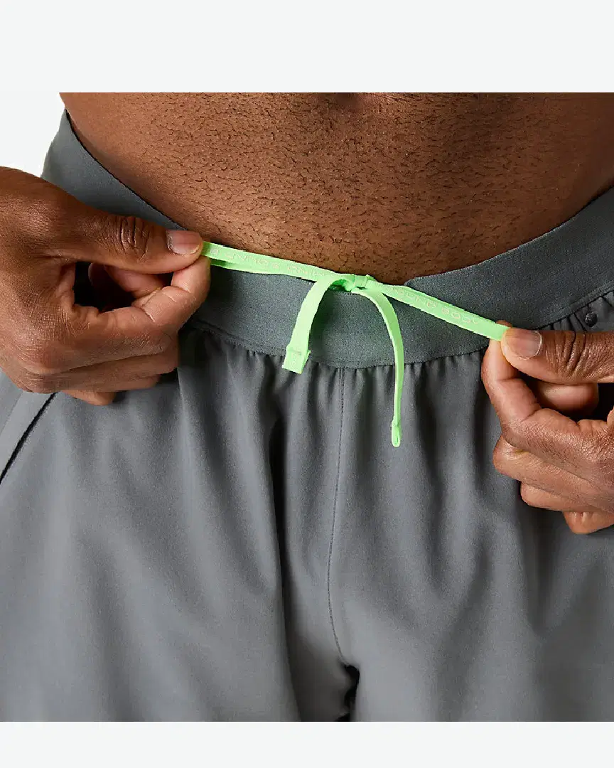 Road 2N1 5In Short M - 2011D245-020 (5) au meilleur prix !