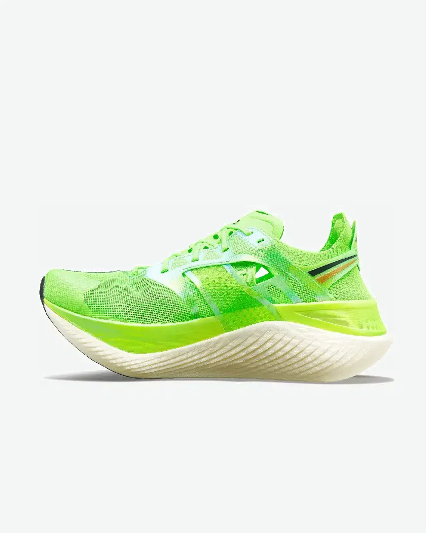 Saucony Endorphin Elite W - S10768-30 (3) au meilleur prix !