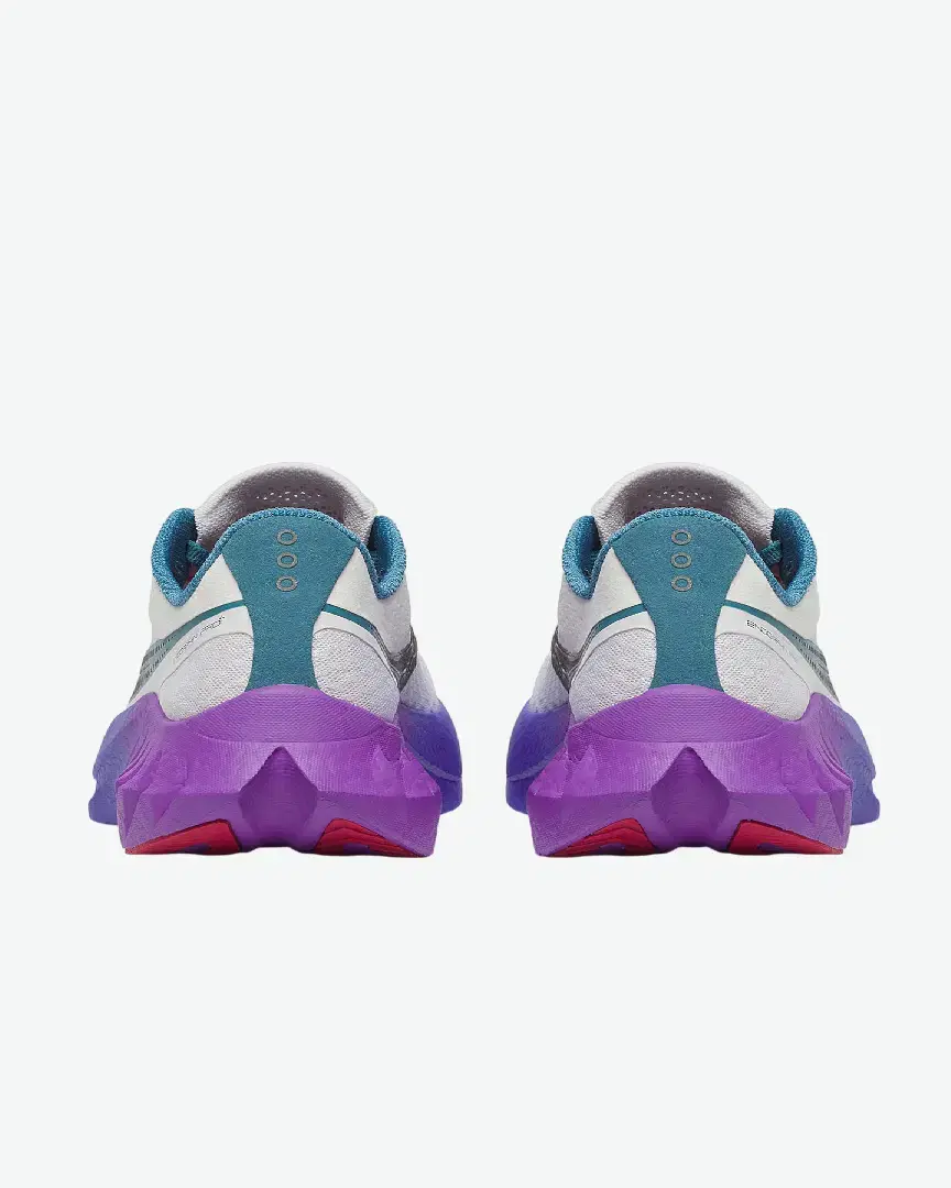 Saucony Endorphin Pro 4 Galaxy W - S10939-68 (2) au meilleur prix !