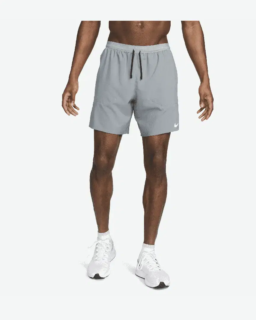 Short 2-En-1 18 Cm Dri-Fit Nike Stride M - DM4759-084 (0) au meilleur prix !