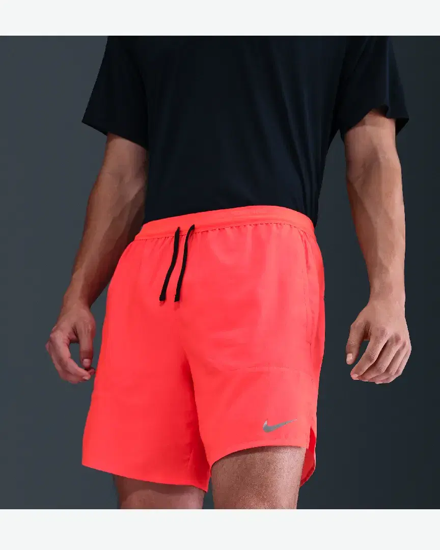 Short 2-En-1 18 Cm Dri-Fit Nike Stride M - DM4759-636 (1) au meilleur prix !