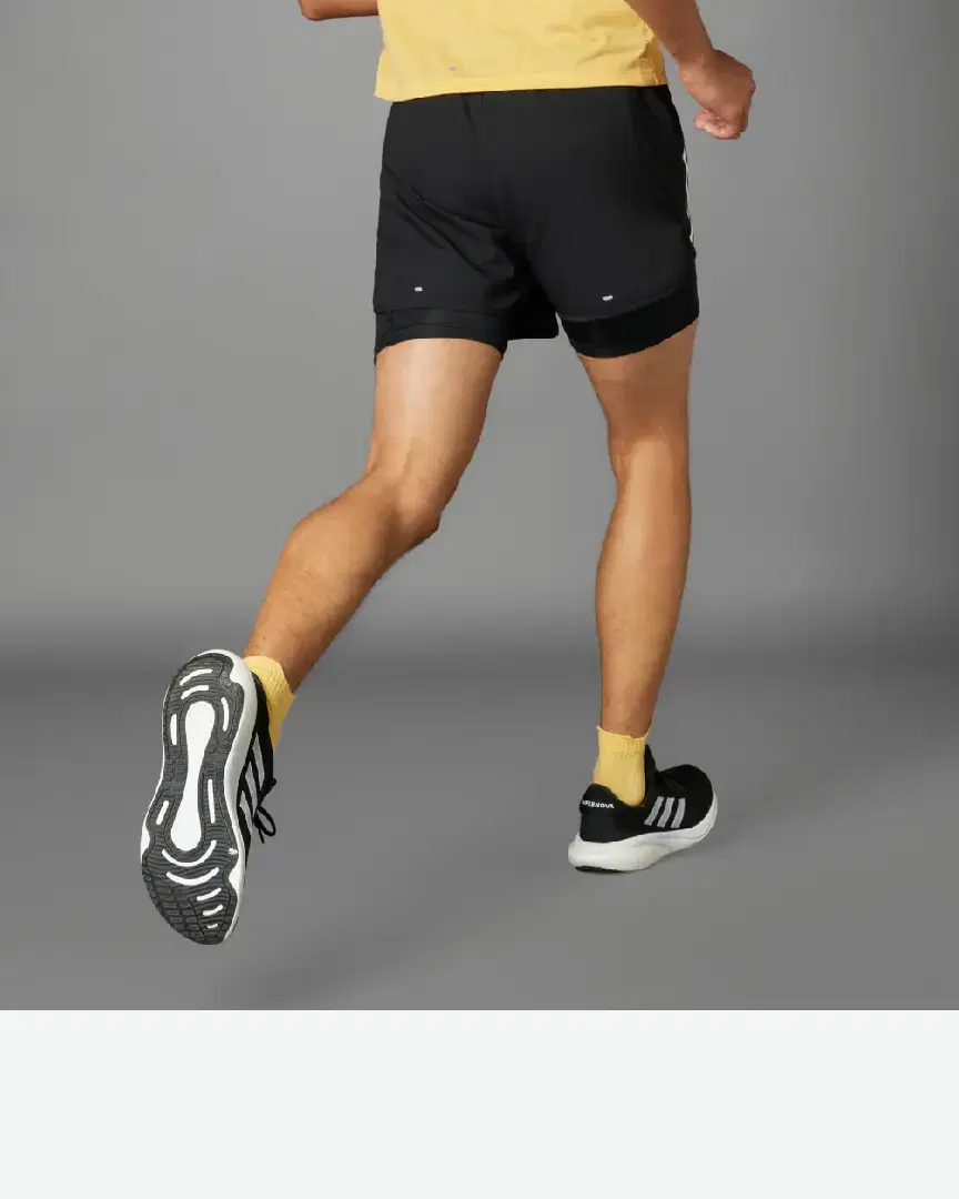 Short Adidas 2-En-1 Own The Run 3 Bandes M - IQ3808 (1) au meilleur prix !