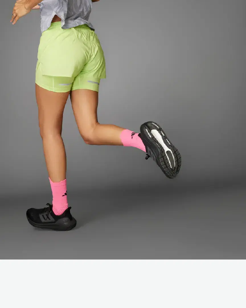 Short Adidas Deux-En-Un Ultimate W - IZ3207 (1) au meilleur prix !