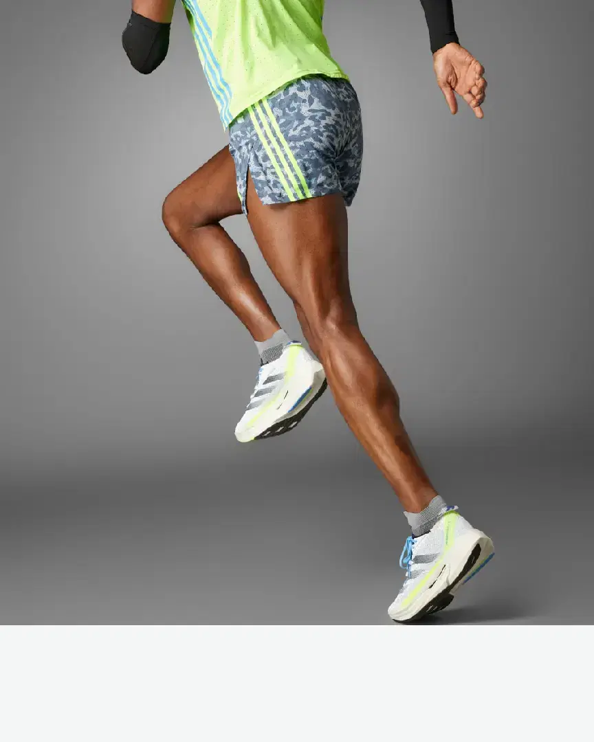 Short Adidas Road To Records M - IT8860 (1) au meilleur prix !