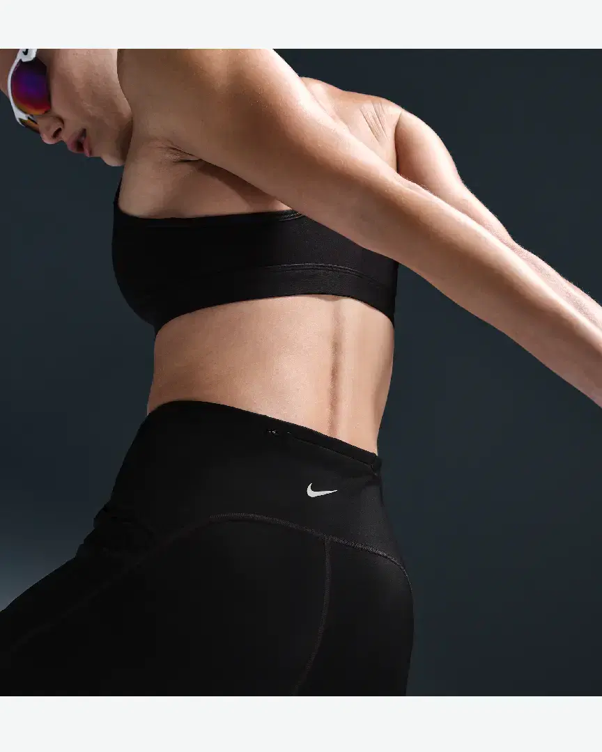 Short Ajusté Taille Haute Avec Poches 10 Cm Nike Swift W - HJ2258-010 (2) au meilleur prix !