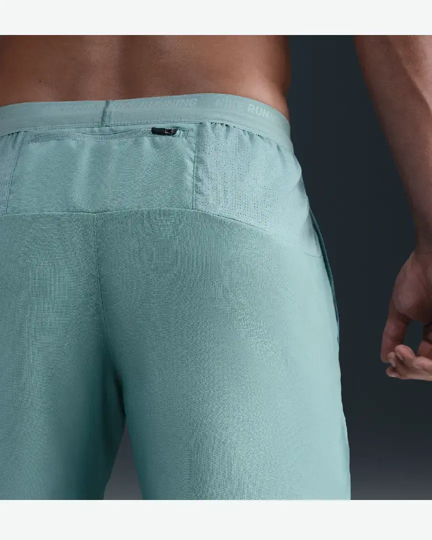 Short Avec Sous-Short Intégré 18 Cm Dri-Fit Nike Stride M - DM4761-017 (2) au meilleur prix !