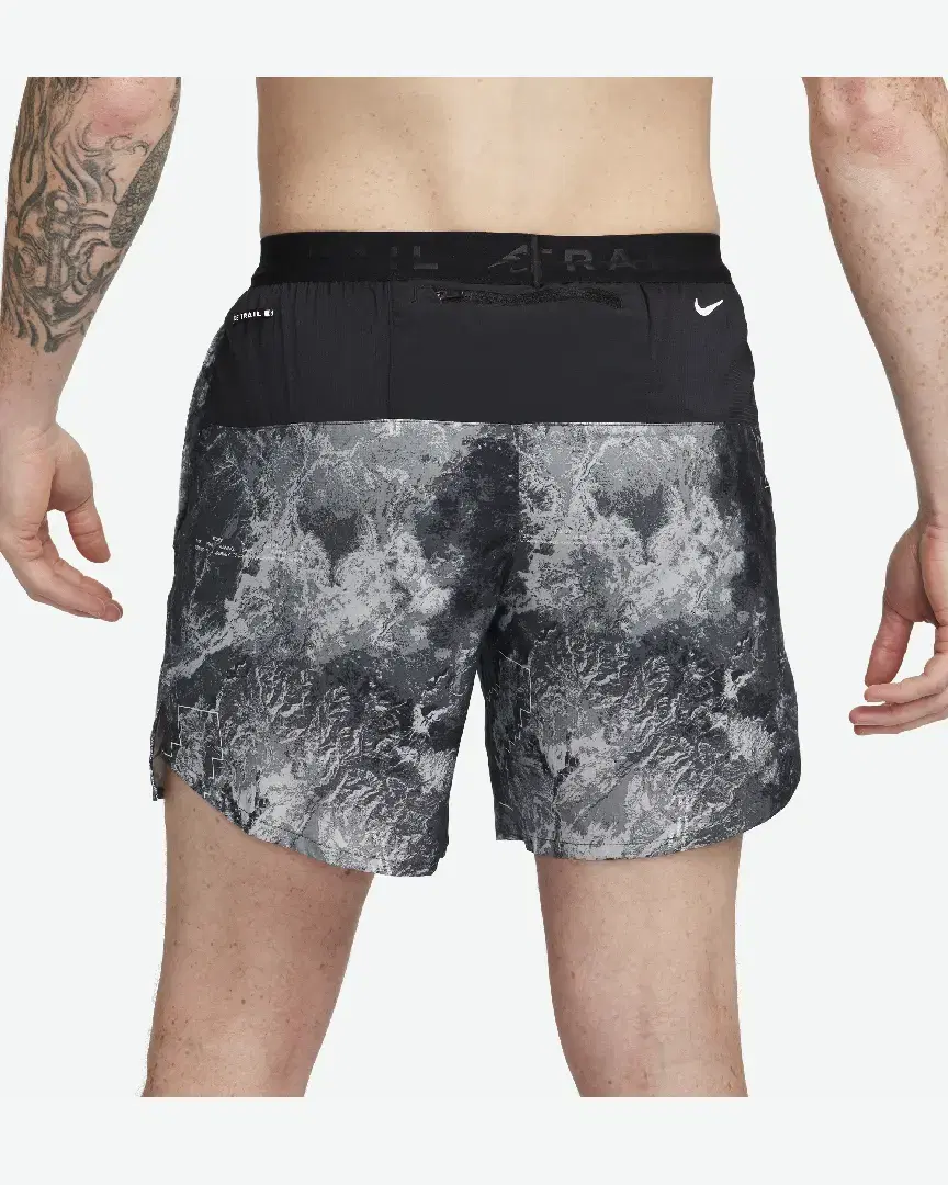 Short Avec Sous-Short Intégré 18 Cm Dri-Fit Nike Stride M - FN3314-060 (2) au meilleur prix !