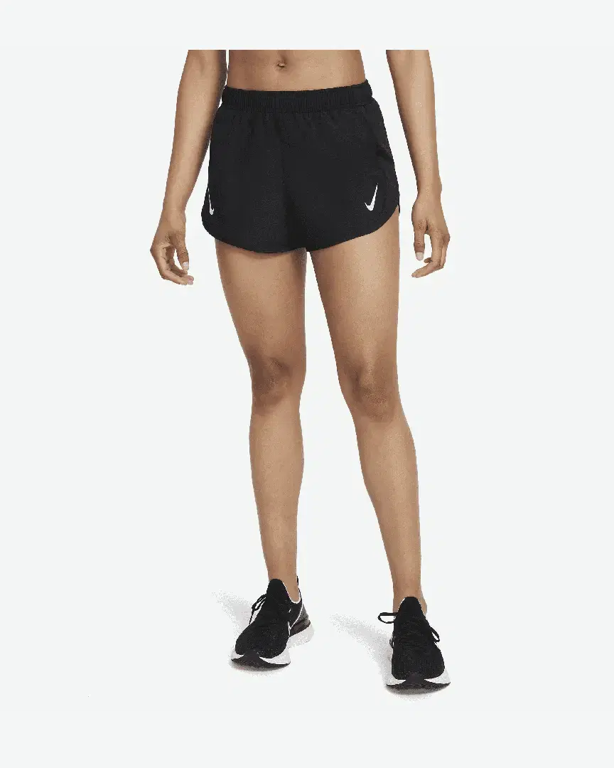 Short Dri-Fit Nike Fast Tempo W - DD5935-010 (0) au meilleur prix !