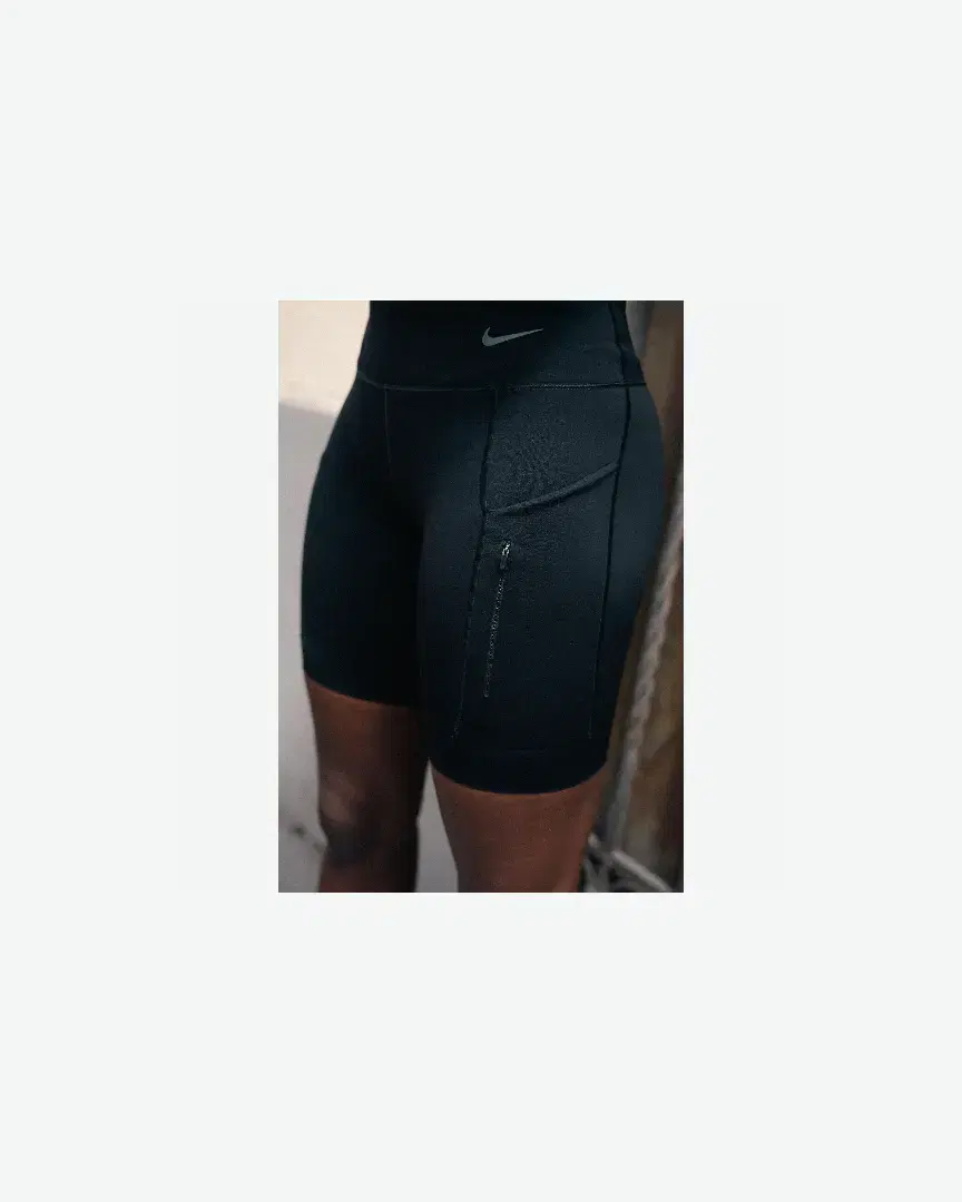 Shorts Nike Dri-Fit Go Women S Firm-Support Mid-Rise 8" Shorts With Pockets W - DQ5925-010 (3) au meilleur prix !