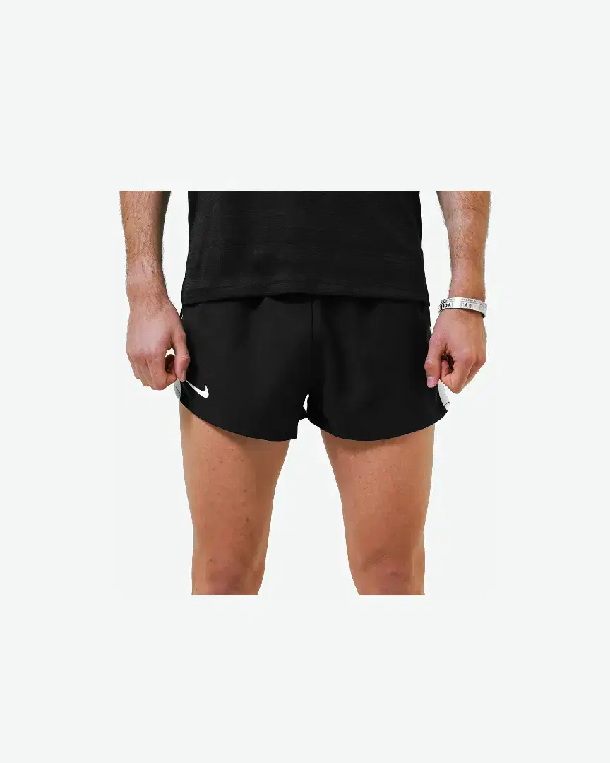 Shorts Nike Men Stock Fast 2 Inch Short M - NT0303-010 (0) au meilleur prix !