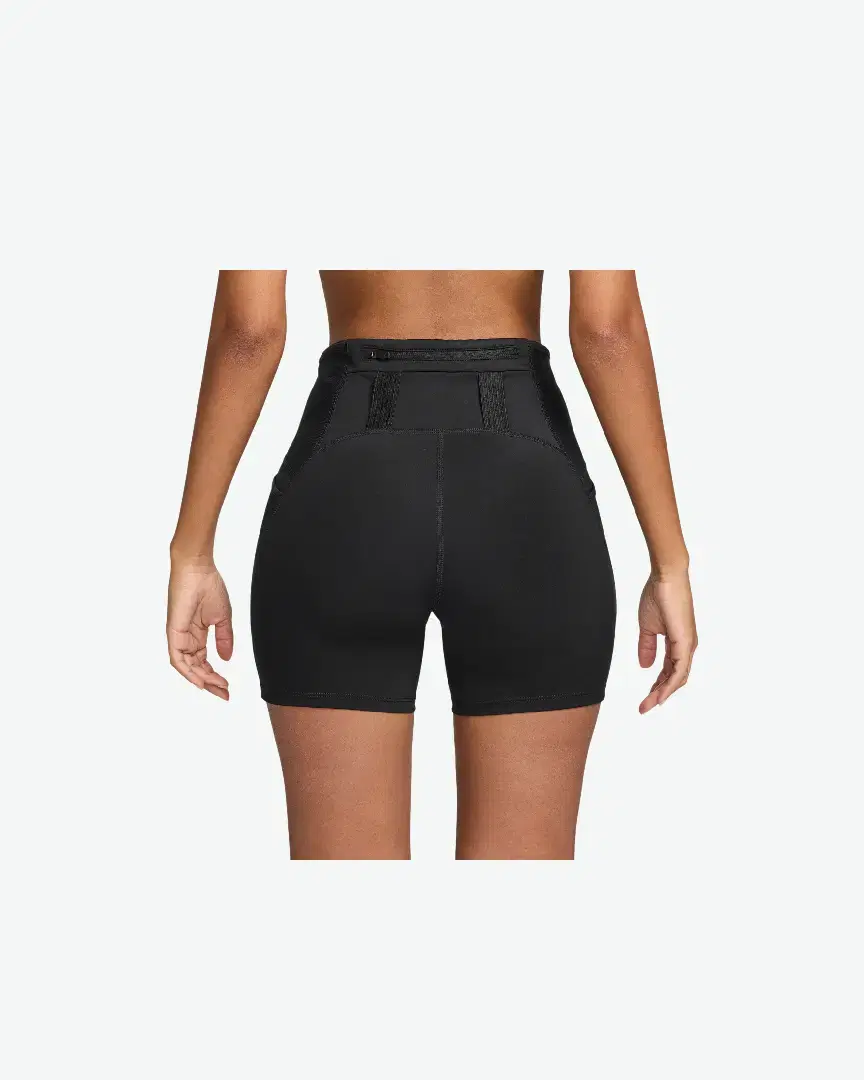 Shorts Nike Trail 4Inch W - HV2352-010 (1) au meilleur prix !