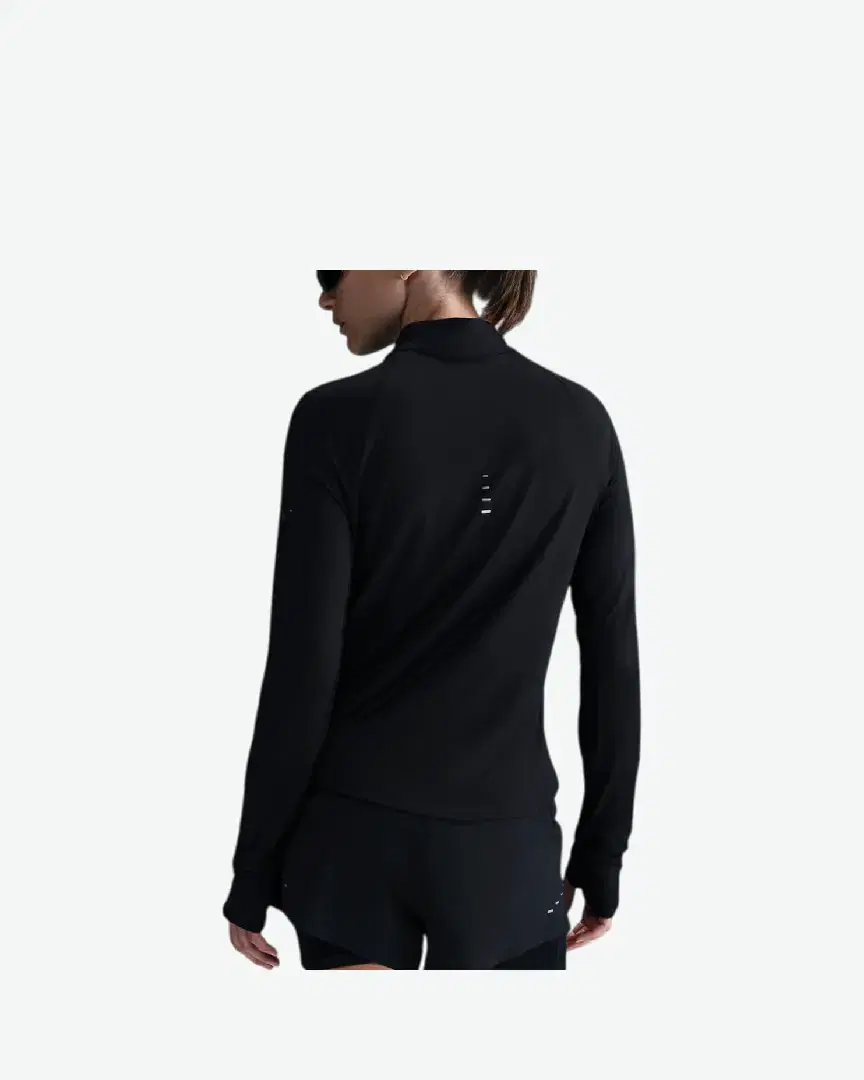 Tee-Shirt À Col Roulé Nike Therma-Fit Swift W - HQ0499-010 (1) au meilleur prix !