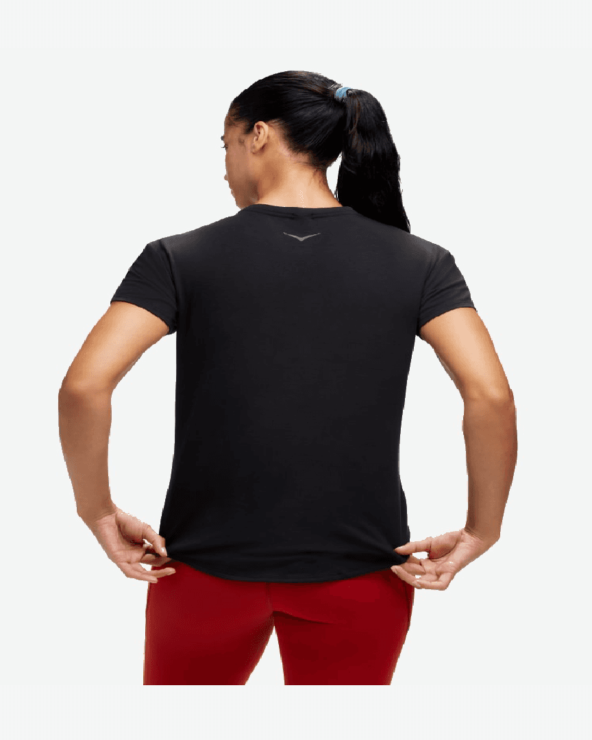 T-Shirt Essential Hoka W - 1141758-BLK (1) au meilleur prix !