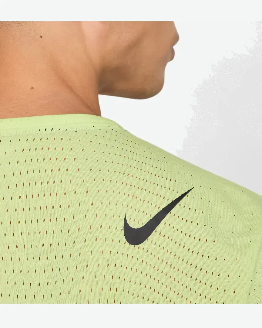 Tee-Shirt Nike Aeroswift M - HJ3377-736 (3) au meilleur prix !