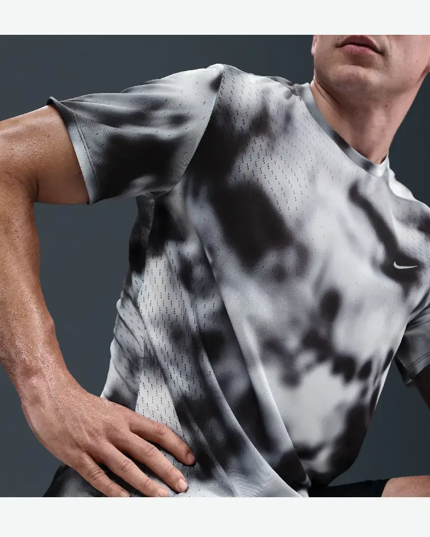 Tee-Shirt À Manches Courtes Dri-Fit Adv Nike Running Division Breathe M - HJ4148-010 (2) au meilleur prix !