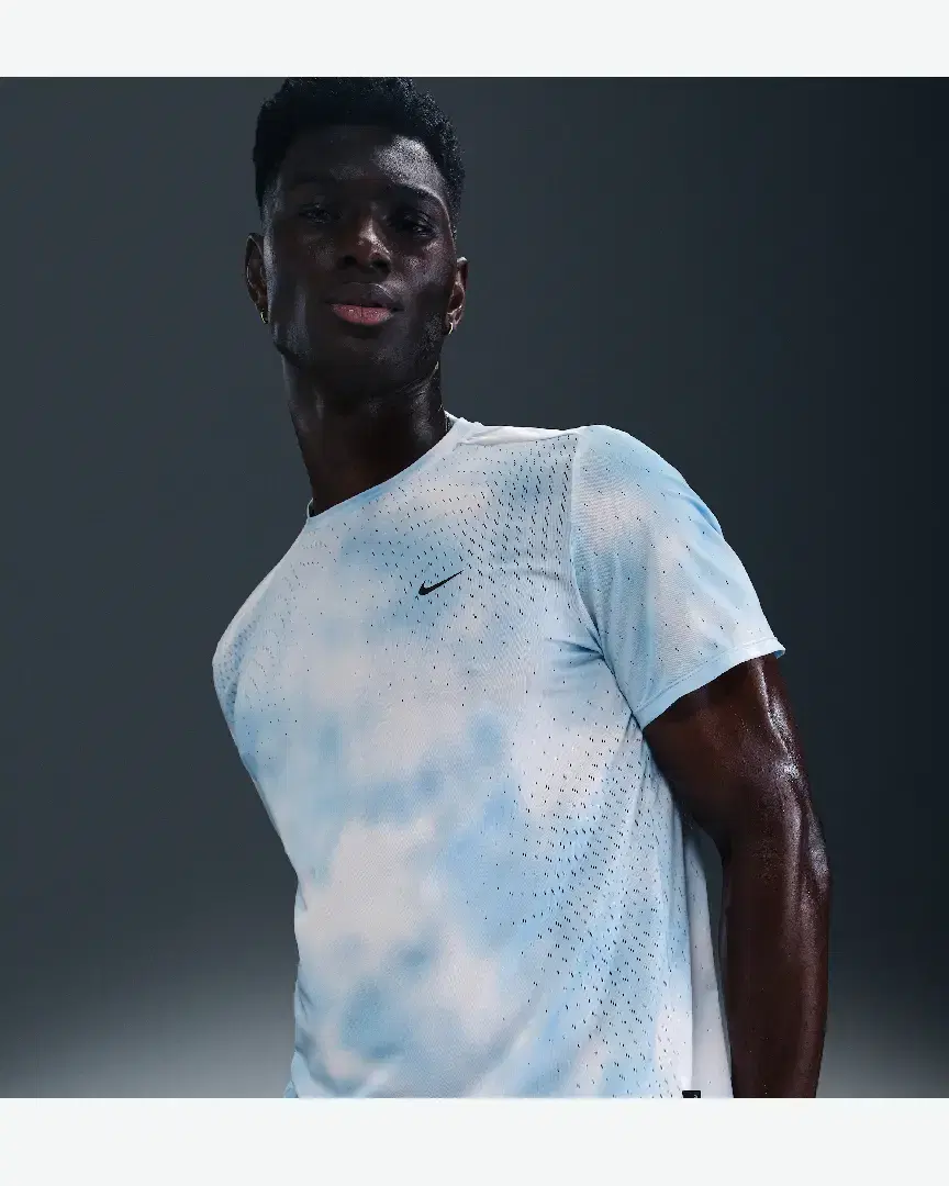 Tee-Shirt À Manches Courtes Dri-Fit Adv Nike Running Division Breathe M - HJ4148-422 (0) au meilleur prix !