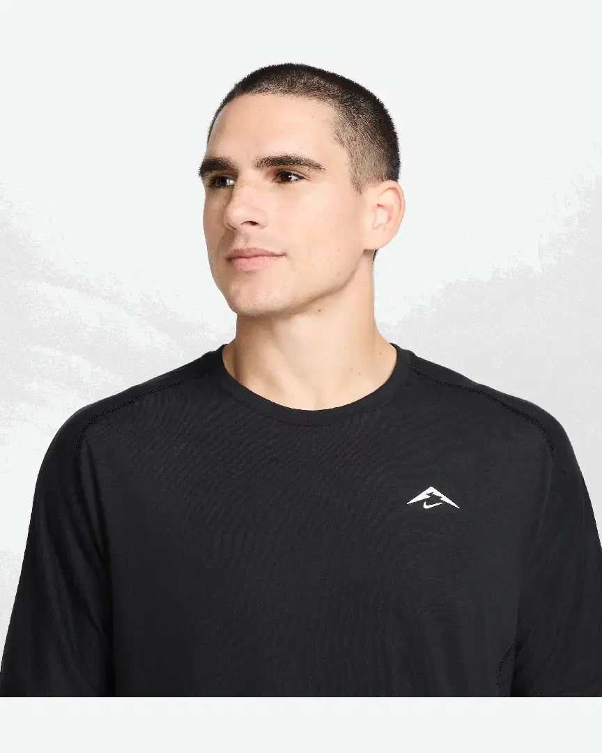 Tee-Shirt Nike Solar Chase M - HJ3580-010 (2) au meilleur prix !