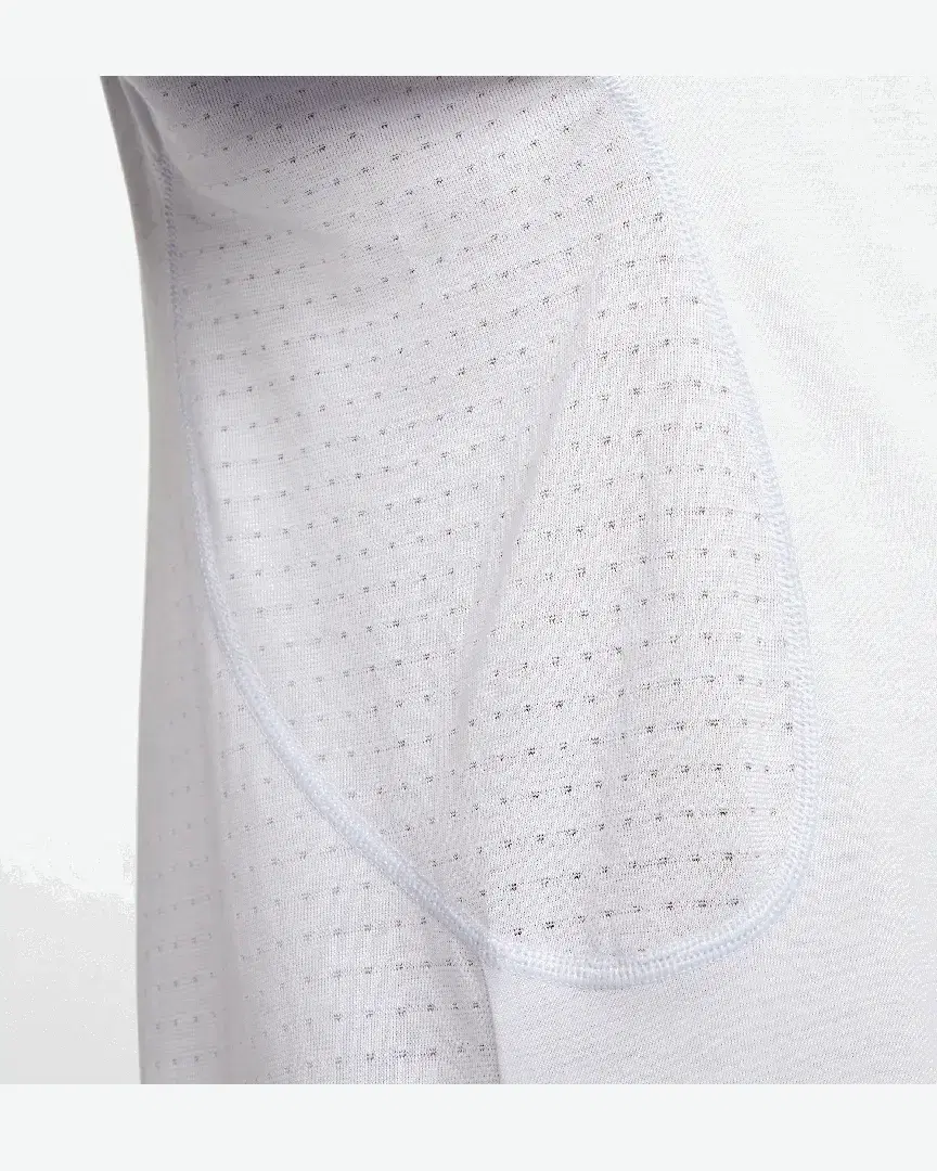 Tee-Shirt Nike Solar Chase M - HJ3580-085 (3) au meilleur prix !