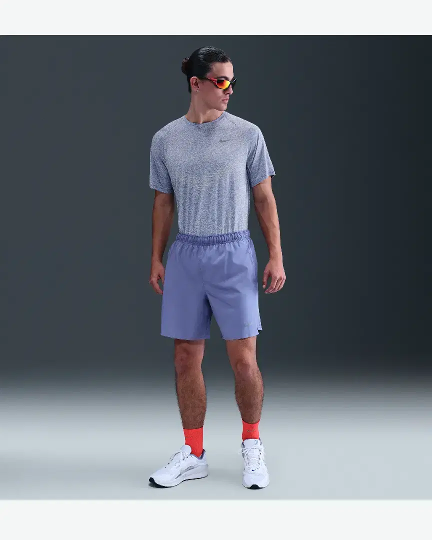 Tee-Shirt Nike Stride M - HV5203-499 (3) au meilleur prix !