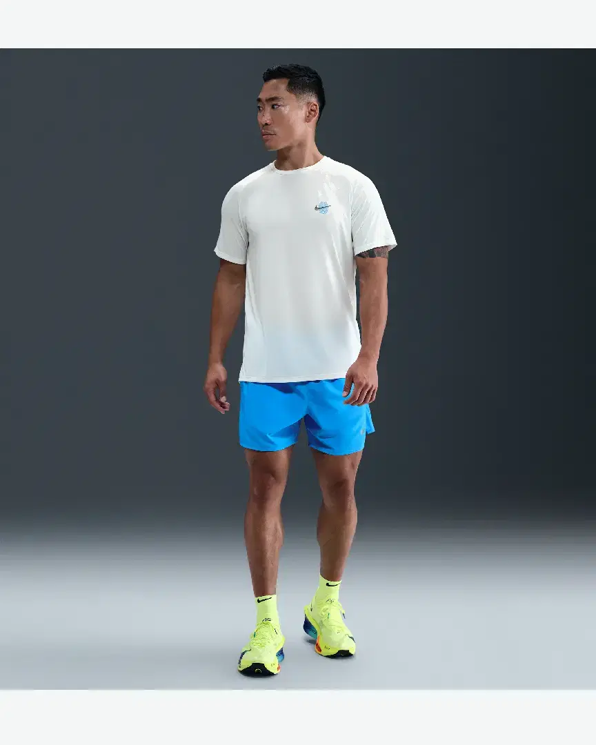 Tee-Shirt À Manches Courtes Et Motifs Réfléchissants Dri-Fit Adv Nike Stride M - IM7426-133 (3) au meilleur prix !