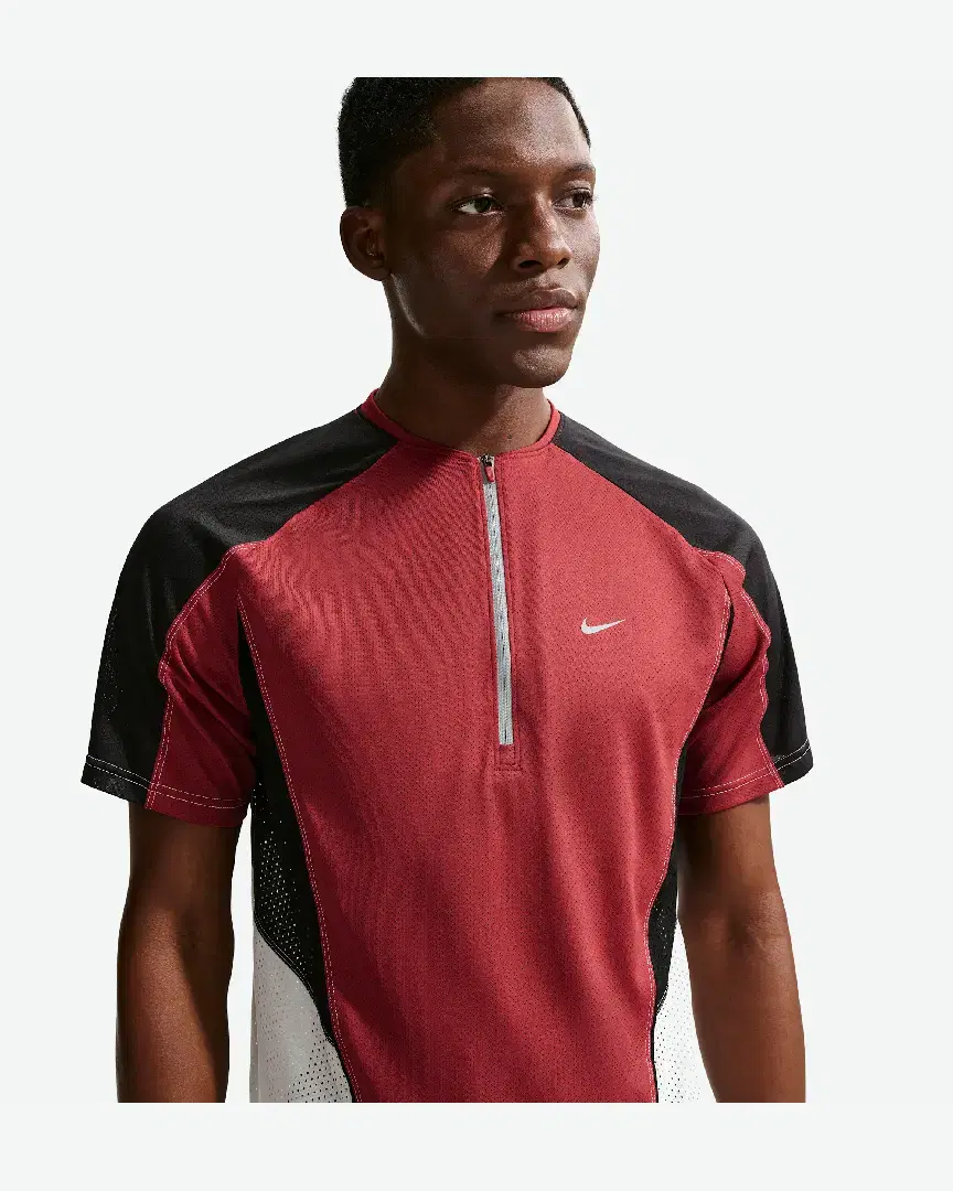 Tee-Shirt À Manches Courtes Dri-Fit Nike Retro M - IF2022-613 (0) au meilleur prix !
