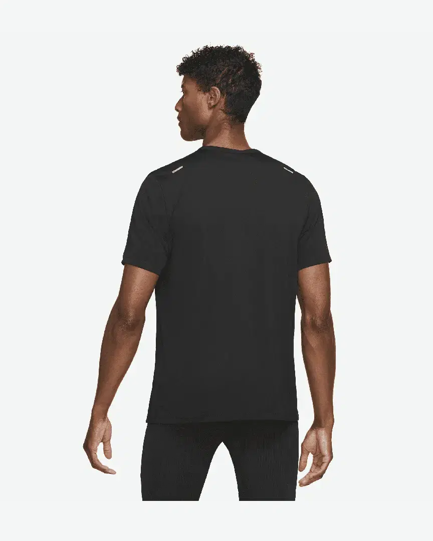 Tee-Shirt À Manches Courtes Dri-Fit Nike Rise 365 M - CZ9184-013 (1) au meilleur prix !