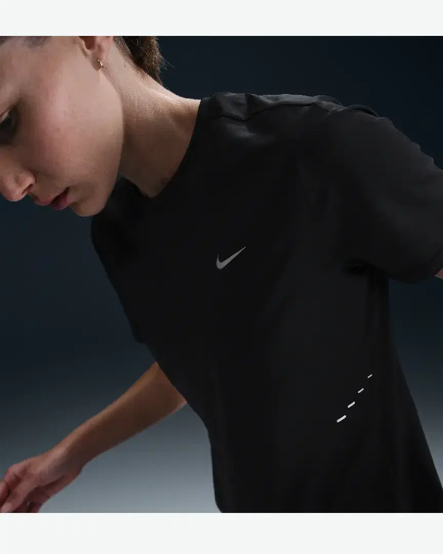 product-img-card-sportShoes