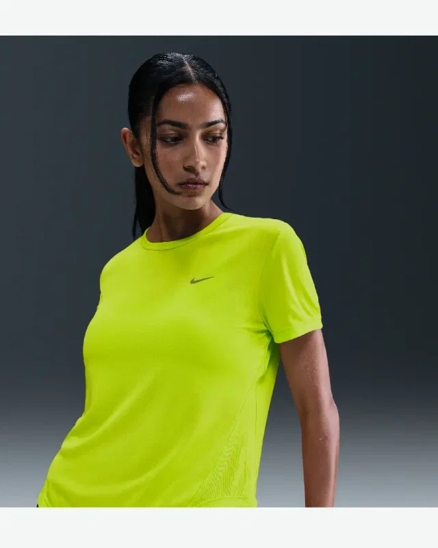Tee-Shirt À Manches Courtes Dri-Fit Nike Tempo W