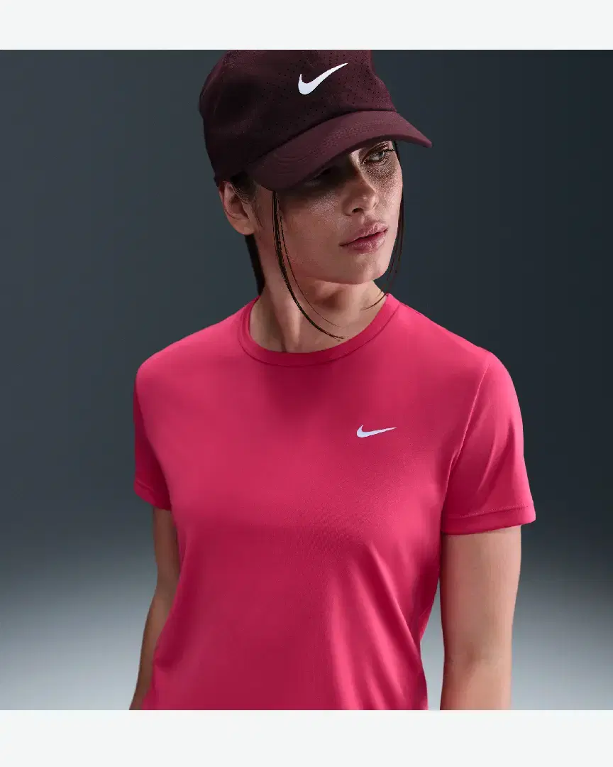 Tee-Shirt À Manches Courtes Dri-Fit Nike Tempo W - HQ0648-666 (0) au meilleur prix !