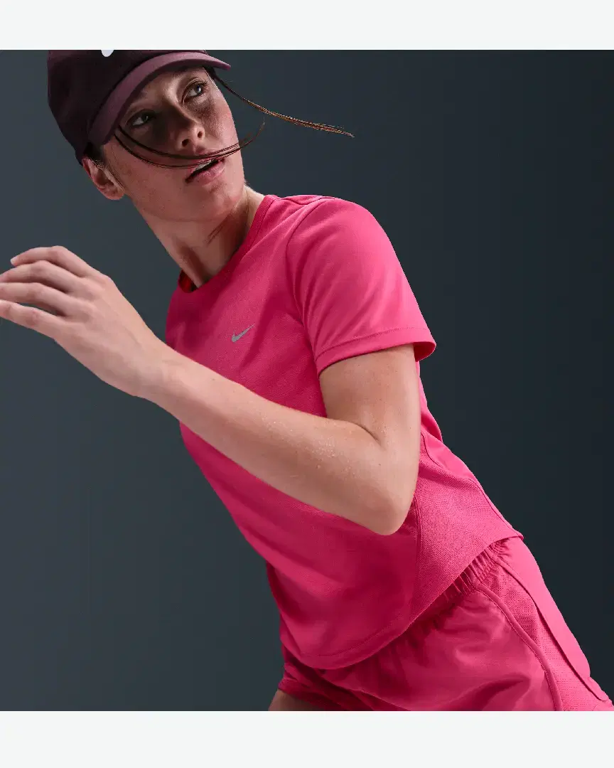 Tee-Shirt À Manches Courtes Dri-Fit Nike Tempo W - HQ0648-666 (2) au meilleur prix !