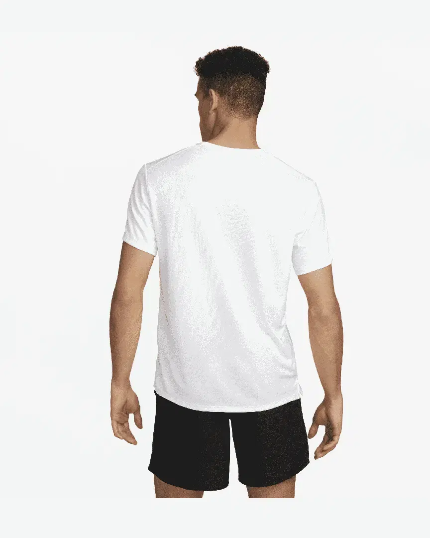 Tee-Shirt Nike M Nk Df Uv Miler Ss M - DV9315-100 (1) au meilleur prix !