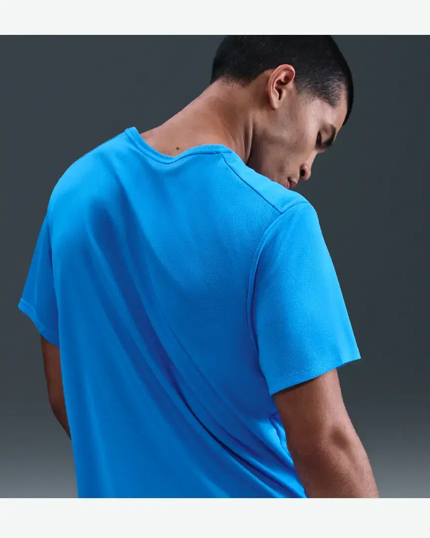 Tee-Shirt Nike M Nk Df Uv Miler Ss M - DV9315-446 (1) au meilleur prix !