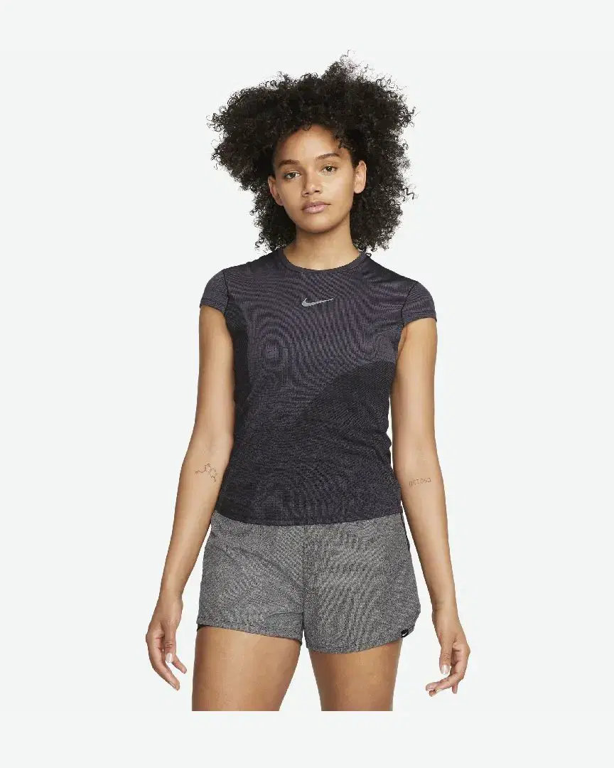 Tee-shirt à manches courtes Nike Dri-FIT Run Division W - DX0199-015 (0) au meilleur prix !