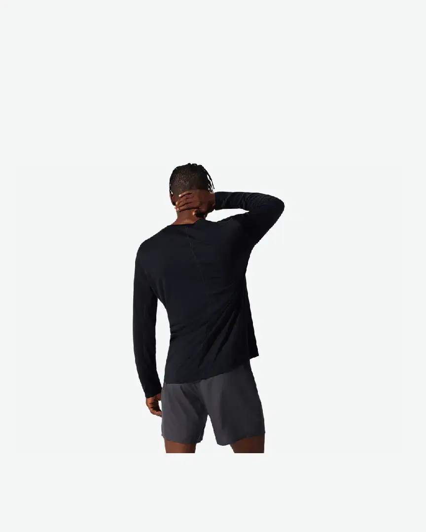 Tee-Shirt À Manches Longues Asics Core M - 2011C340-001 (1) au meilleur prix !