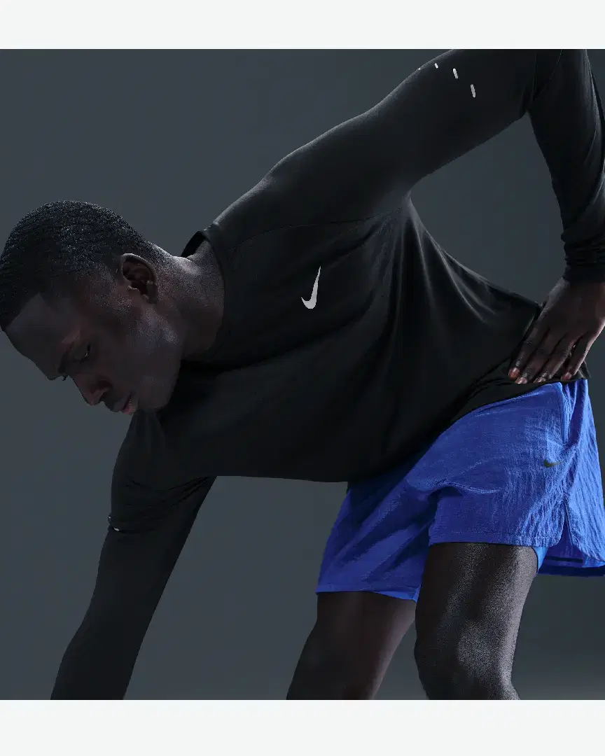 Tee-Shirt À Manches Longues Dri-Fit Adv Nike Stride M - HV2702-010 (2) au meilleur prix !