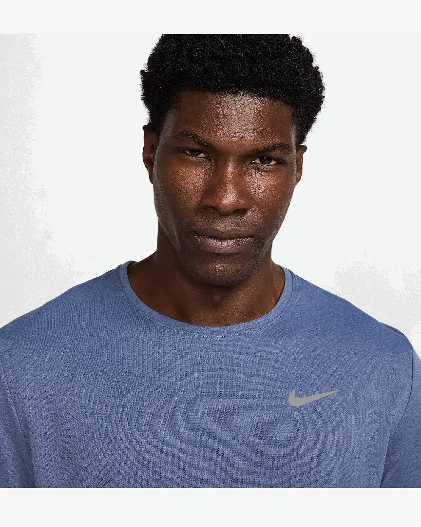 Tee-Shirt À Manches Longues Nike M Nk Df Uv Miler Top Ls M - FB7070-491 (2) au meilleur prix !