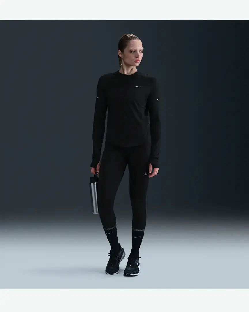 Tee-Shirt À Manches Longues Et Col Ras-Du-Cou Dri-Fit Anti-Uv Nike Swift W - HQ0503-010 (3) au meilleur prix !