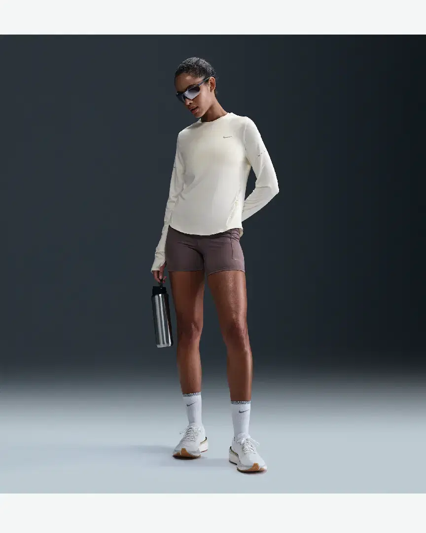 Tee-Shirt À Manches Longues Et Col Ras-Du-Cou Dri-Fit Anti-Uv Nike Swift W - HQ0503-133 (3) au meilleur prix !