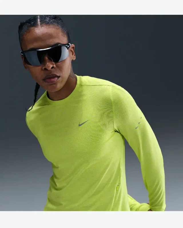 Tee-Shirt À Manches Longues Et Col Ras-Du-Cou Dri-Fit Anti-Uv Nike Swift W